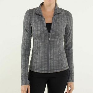 Lululemon grey jacket perfect condition.